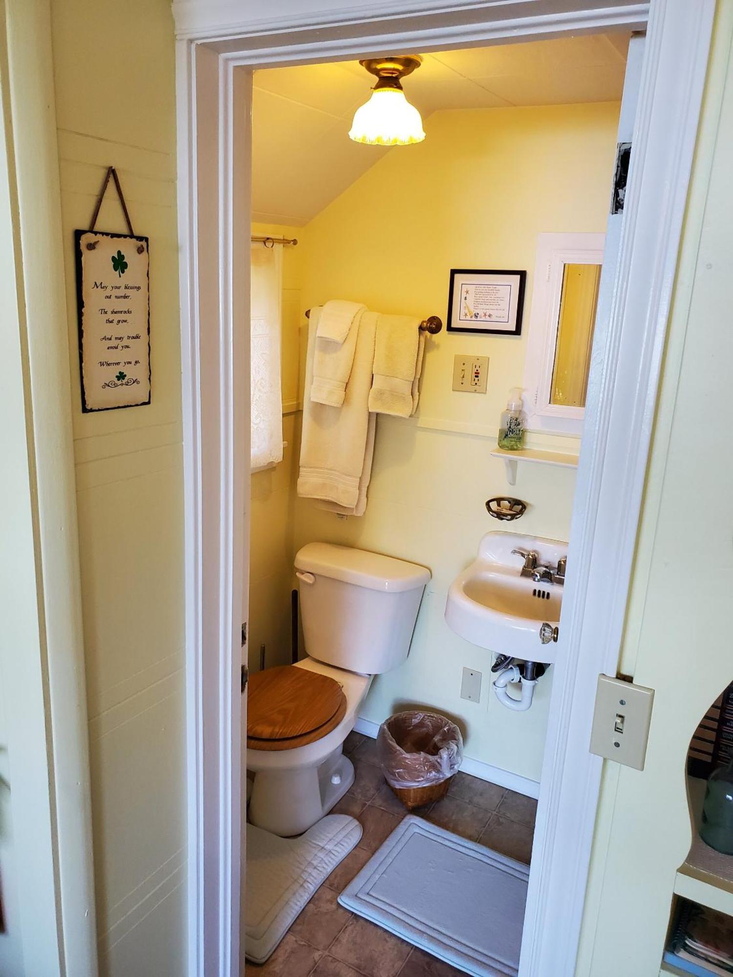 Bay Cottage Getaway Port Townsend Room photo