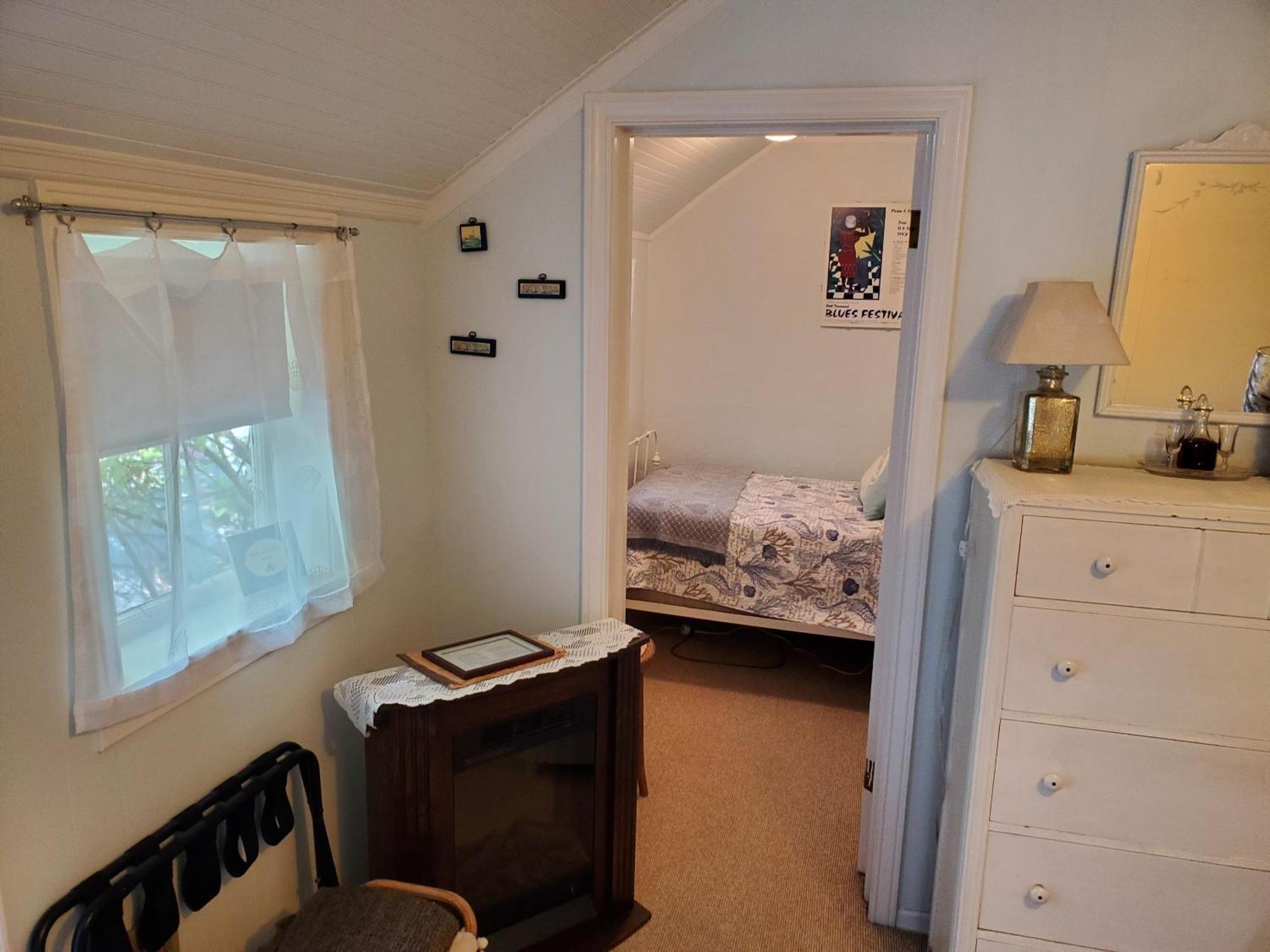 Bay Cottage Getaway Port Townsend Room photo