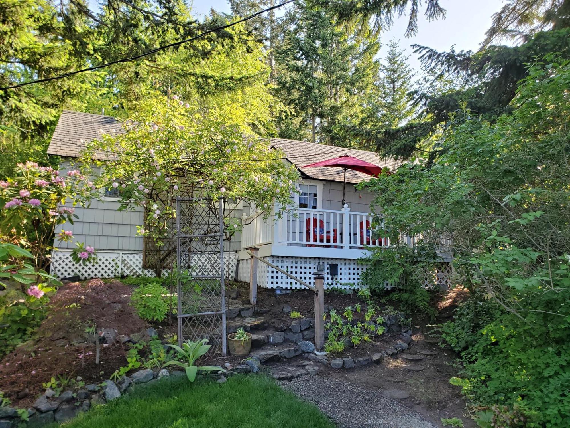 Bay Cottage Getaway Port Townsend Room photo